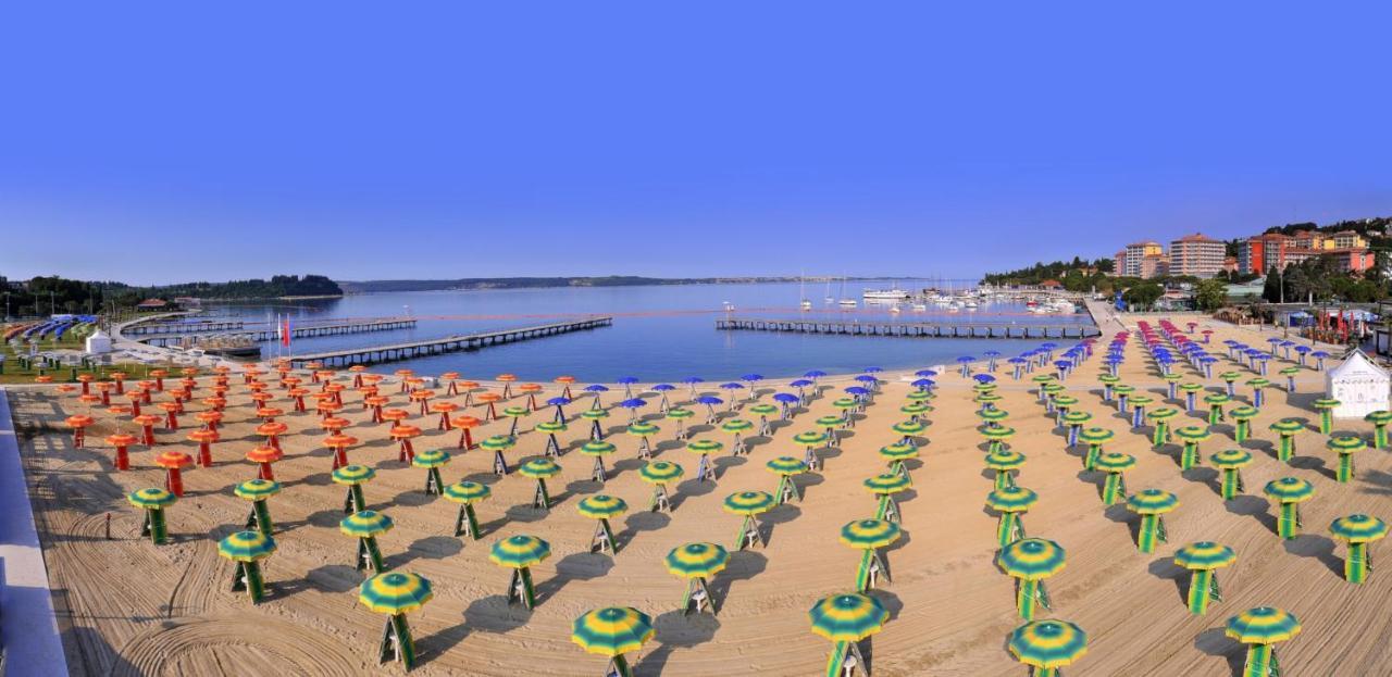 Apartment With Seaview And Garden For 6 Portoroz Exterior foto