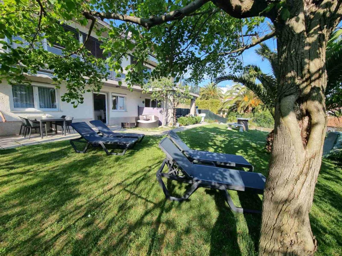 Apartment With Seaview And Garden For 6 Portoroz Exterior foto