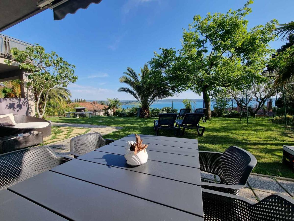 Apartment With Seaview And Garden For 6 Portoroz Exterior foto