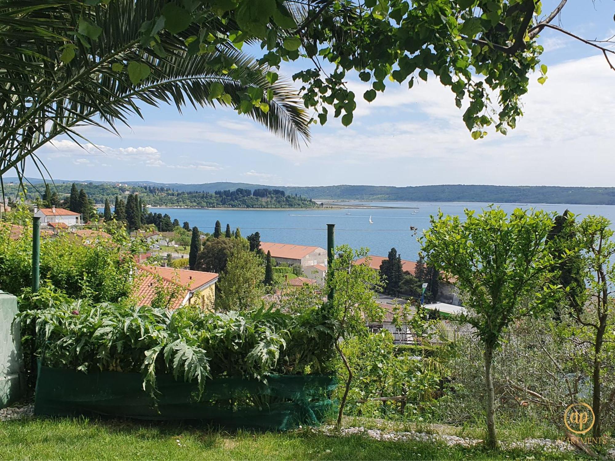 Apartment With Seaview And Garden For 6 Portoroz Exterior foto
