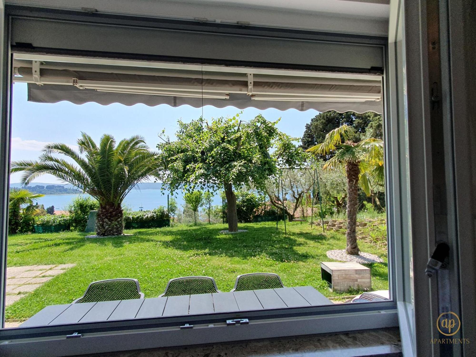 Apartment With Seaview And Garden For 6 Portoroz Exterior foto